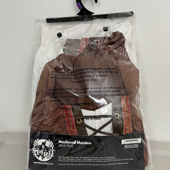 Spirit Halloween Medieval Maiden Costume Women Plus 1X 18-20 Renaissance NEW - Picture 2 of 5